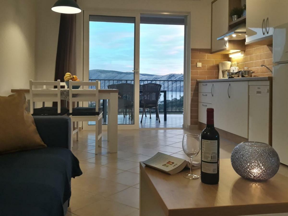 Haus Mit Meerblick Лопар Экстерьер фото