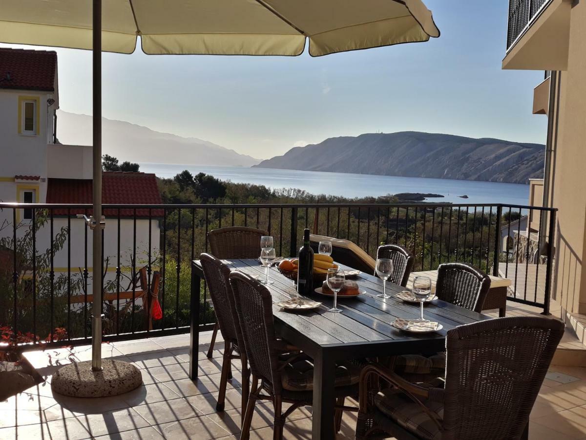 Haus Mit Meerblick Лопар Экстерьер фото